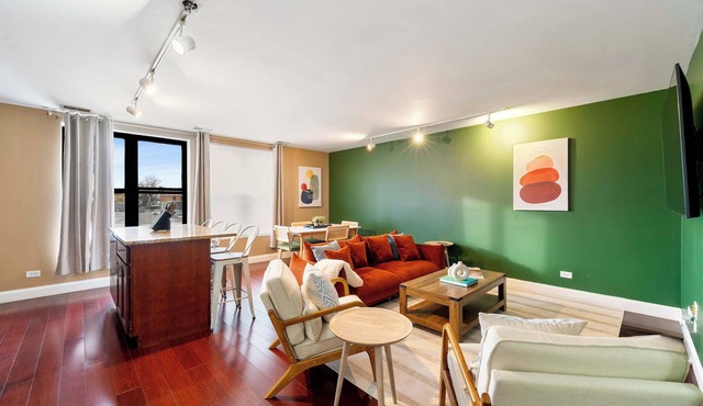 Cozy Condo, Sleeps 2!