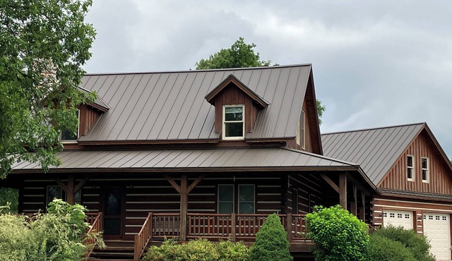 Cozy country cabin. Perfect for camping, relaxing and enjoying nature.