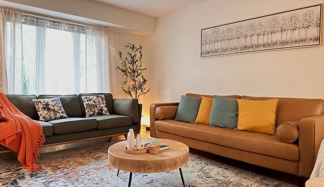 Cozy retreat in a prime location