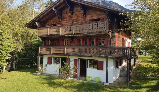 Des Vacances au Calme au Cœur des Alpes Vaudoises Dans un Chalet Ancien de 1646
