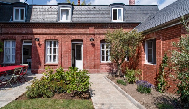 Discreet luxury, 2 bedroom Owner's House in the heart of Historic Honfleur