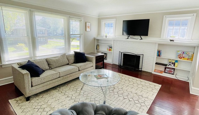 Entire 3 Bedroom Cozy Unit