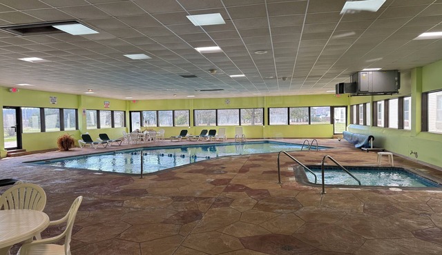 Escanaba Stay inn & suites