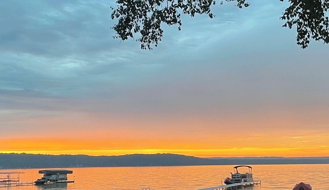 Escape to BEAUTIFUL Northern Michigan!
