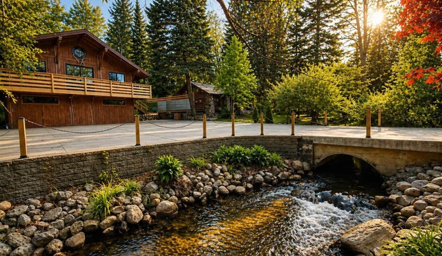 Exclusive 2 Chalet Stay|HotTub|Fireplace|Beachside