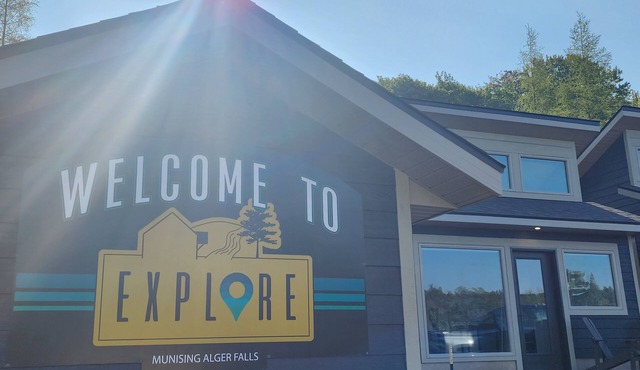 EXPLORE Munising Studio Suite 112