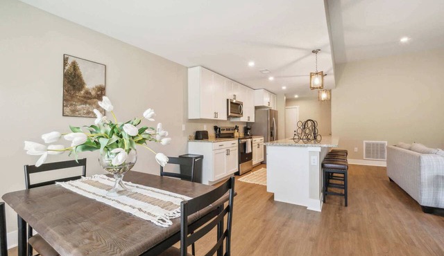 Explore Traverse City! Pet-Friendly Condo Getaway