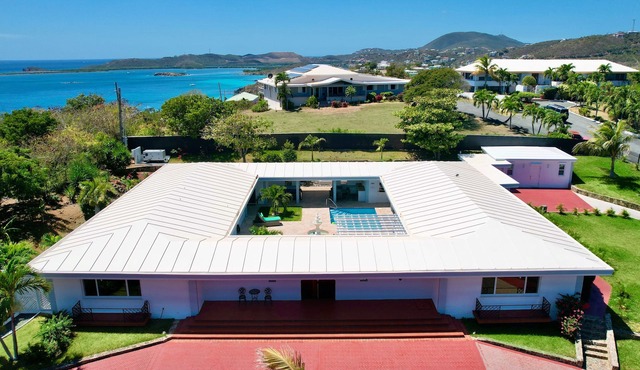 Exquisite Courtyard Villa on St. Thomas East End/Ocean Views + Modern Comfort