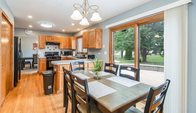 Extended Stay Woodridge FHS Rental