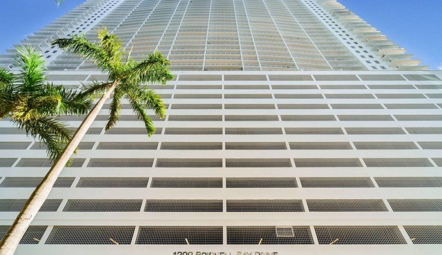 Fabulous Two Bedrooms Brickell+ Free Parking