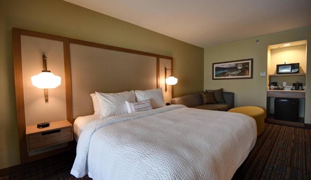 Fairfield Inn & Suites by Marriott Milwaukee North