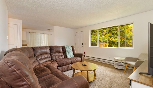 Family-Friendly 2BR Duplex | Garage & Backyard