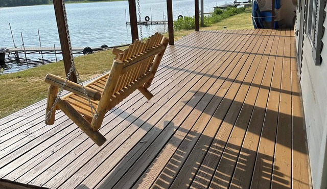 Family-Friendly Lakefront Nature Retreat on Big Evans All Sports Lake w/Dock