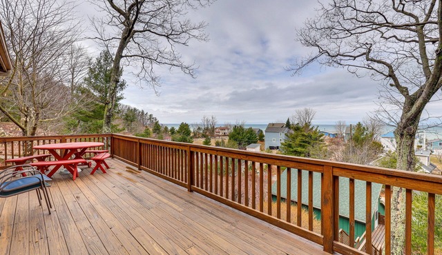 Family Friendly Mears Cottage - Walk to the Beach!