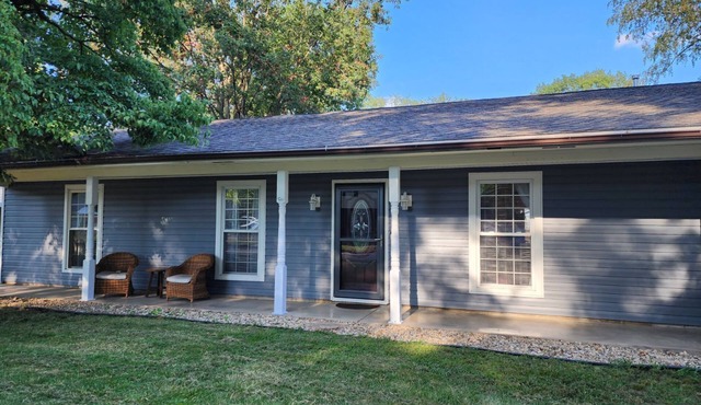 Four Bedroom Home In Terre Haute. ISU Rose Hulman. No Pets