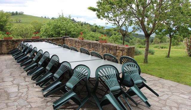 Gite de Groupe * HELIMO Goulapie with view and terrace in Saint-Quentin-sur-Sauxillanges