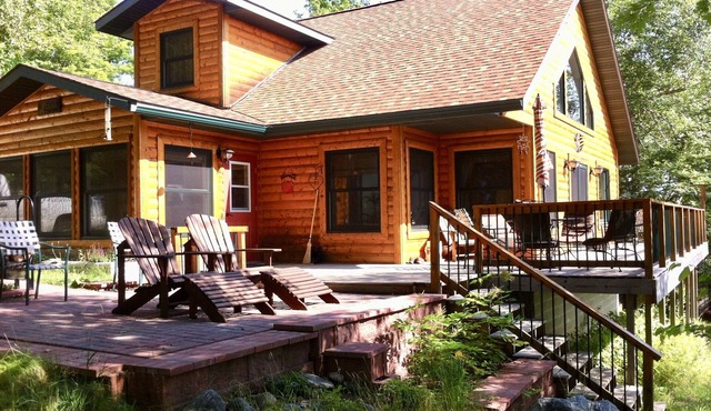 Get Away From It All At This Private One Family Log Cabin