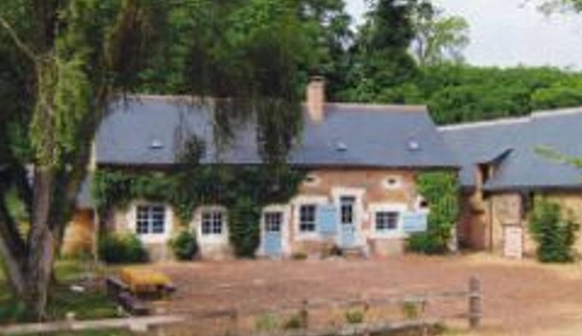 Gite Saint-Pierre-du-Lorouër, 4 bedrooms, 8 persons