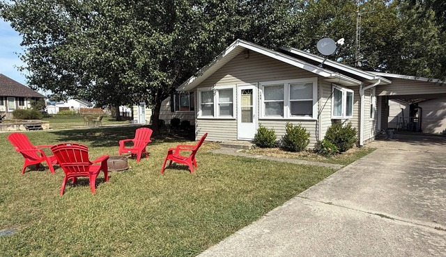 Grand Lake Getaway Cozy 2 - Bedroom Lake Retreat Near Grand Lake St. Marys