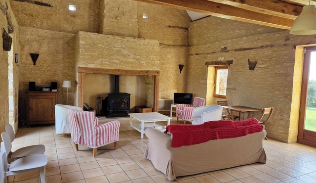 GRANVAL magnificent large gîte with swimming pool near SARLAT in DORDOGNE in Jayac
