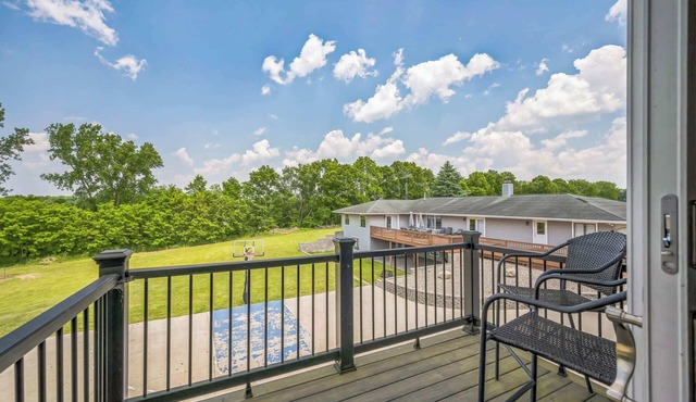Grass Lake 8BR Retreat w Games & Fire Pit