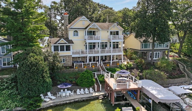 Green Lake Luxury Home with Deck Hot Tub Pier Sunset Views
