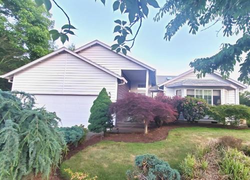 Gresham House in Gresham