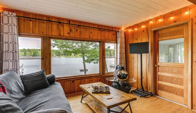 Hale Rustic Retreat on Long Lake Near Boat Launch!