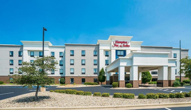 Hampton Inn and Suites Peru