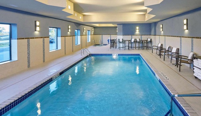 Hampton Inn & Suites Milwaukee/Franklin