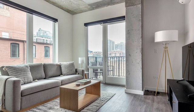Hip River North 1BR w/Gym, Sky Terrace & Yoga Studio, by Blueground