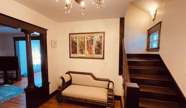 Historic remodeled 2-bedroom home in a quiet neighborhood