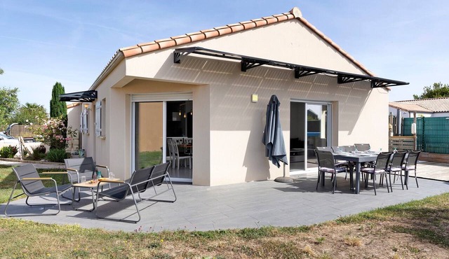 Holiday Home "Villa Arvine" with Private Terrace, Garden and Wi-Fi