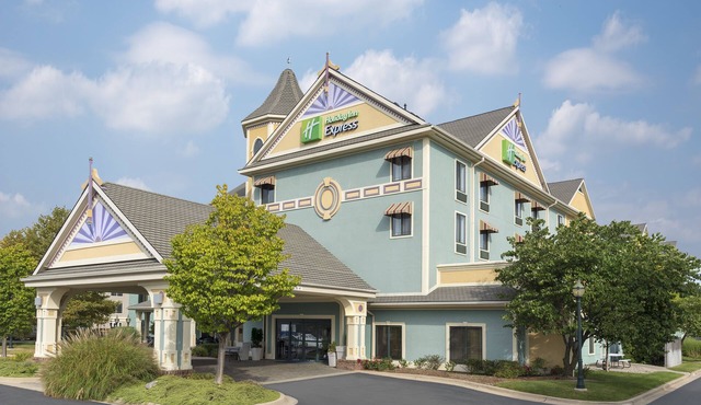 Holiday Inn Express Holland by IHG