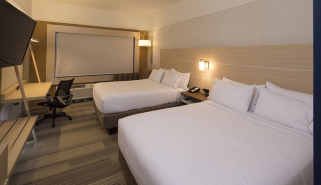 Holiday Inn Express & Suites Port Huron by IHG