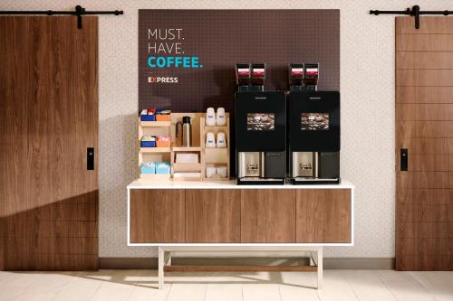 Holiday Inn Express & Suites Petoskey by IHG