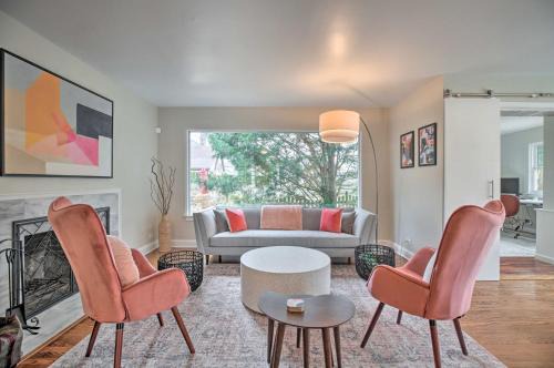 Home w/Office + Yard: 25 Mi to Downtown Chicago!