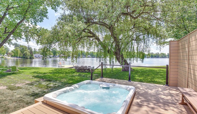 Home w/Hot Tub & Dock on Little Paw Paw Lake!