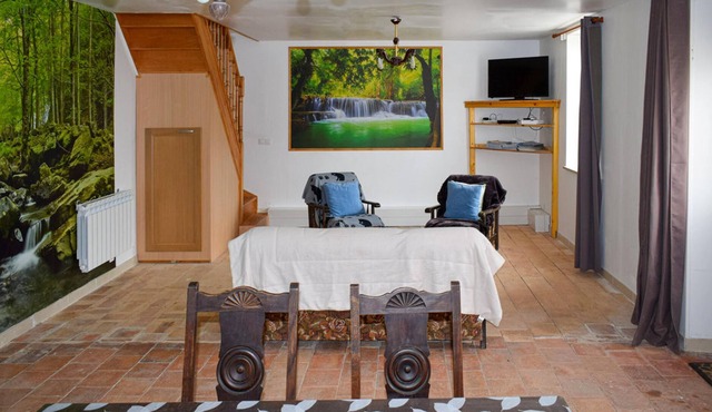 Homerez - Nice house with garden and terrace & Wifi