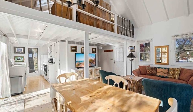 Juniper Presents: The Cottage at Historic 33 Acre Berrywood Farm