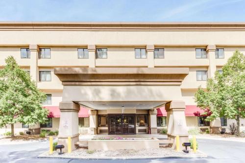 Kalamazoo Hotel