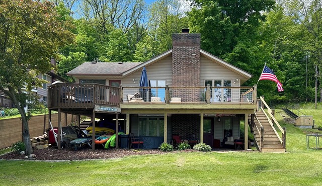 Lake House & Ski Chalet. Quiet, all-sport lake with fun & relaxation year round!