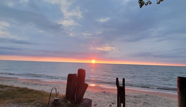 Lake Huron Waterfront Oasis in Au Gres