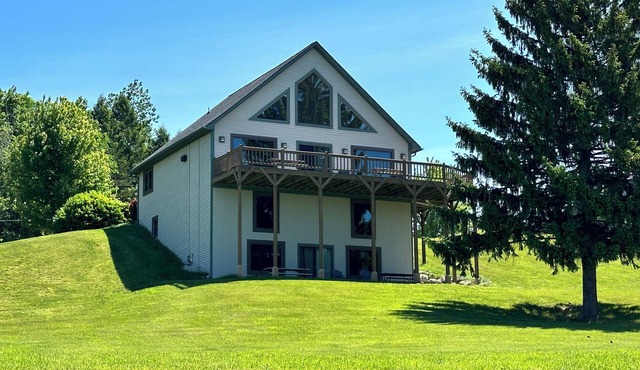 Lake Leelanau Chalet