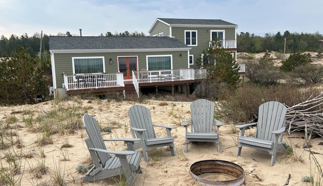 Lake Michigan July 25-August 1. Price reduced.
