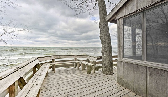 Lake Michigan Waterfront Home: 1 Mile to Downtown!