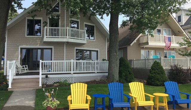 Lake Tippecanoe Lake House - Anchor Inn