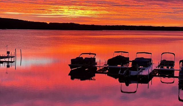 Lakefront Crooked Lake Condo - 2BR & 2BA - Petoskey, MI