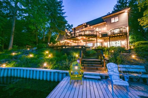 Lakefront Group Stay, Sleeps 19, Indoor Pool, Hot Tub, Arcades