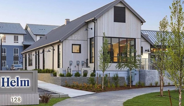 Landing at Helm - 2 Bedrooms in Silver Lake in Everett